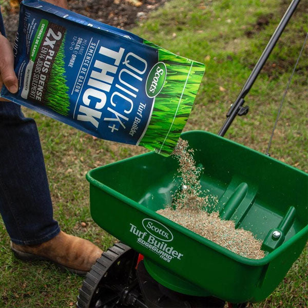 Semences de gazon Quick + Thick™ Scotts® Turf Builder® Mélange soleil et ombre